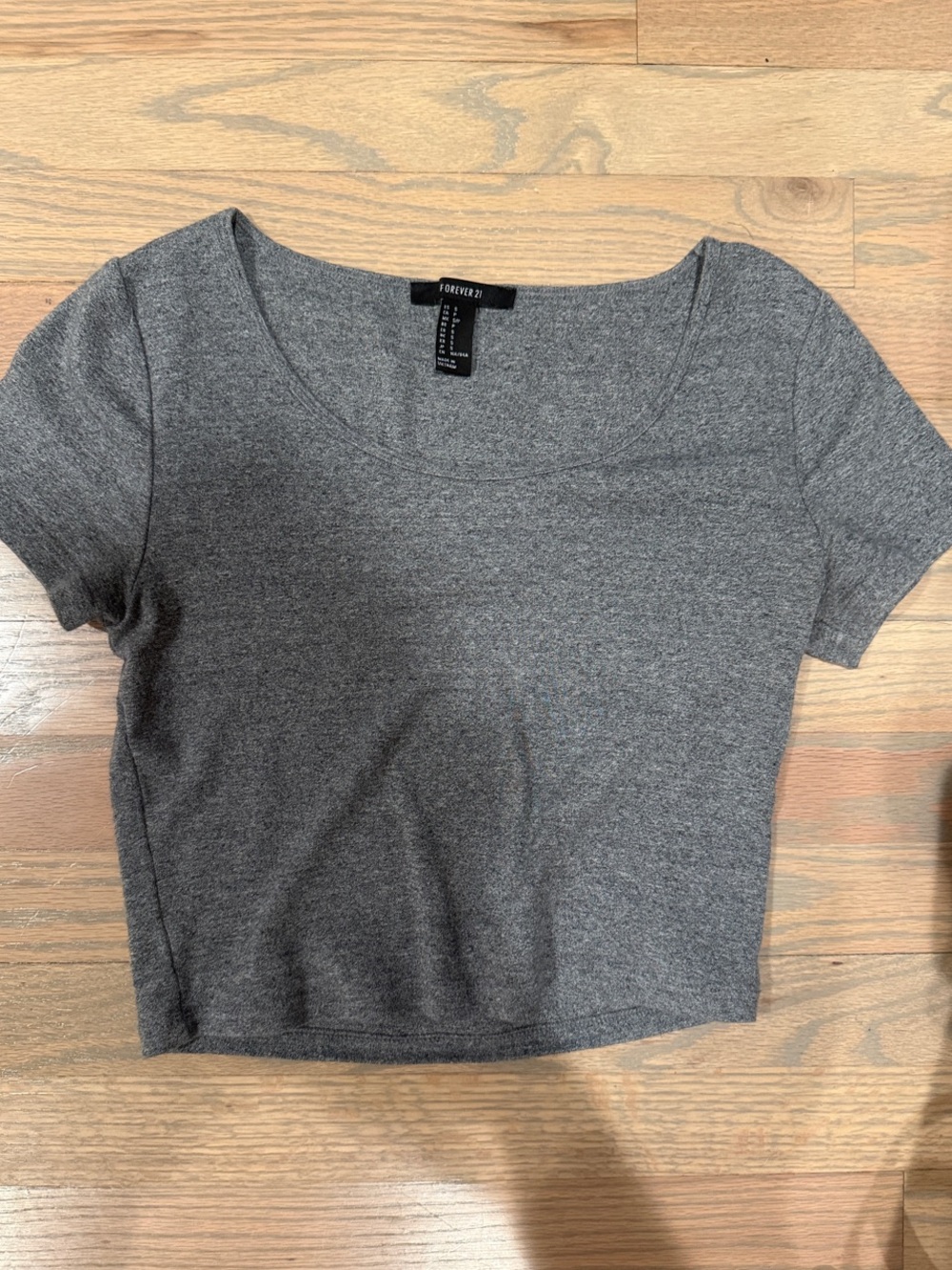 Forever 21 Dark Gray Scoop-Neck Cropped Tee
